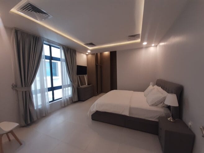 Janabiya/modern 3 bedroom 2 bathroom Fully furnished inclusive