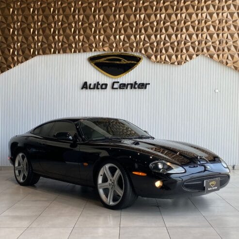 Jaguar XK8