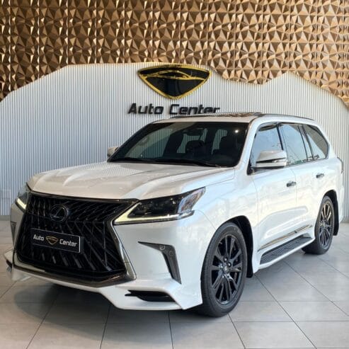 Lexus LX570 S Black Edition