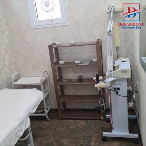 For sale: Fully equipped ladies salon business in Tubli