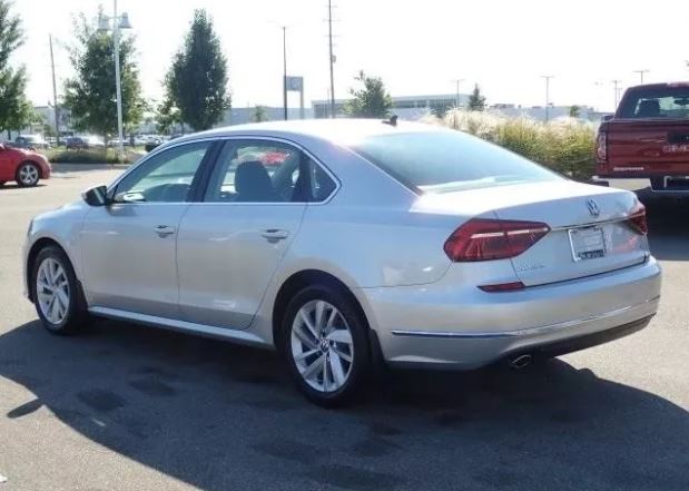 2018 Volkswagen Passat 2.0T SE