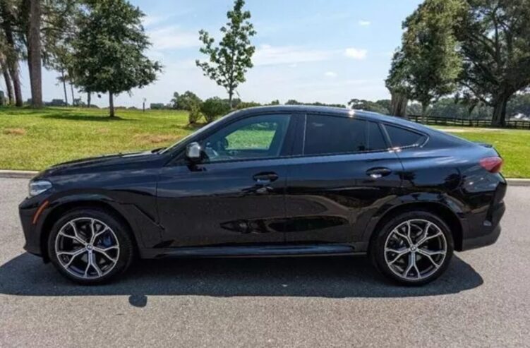 2023 BMW X6 M50i