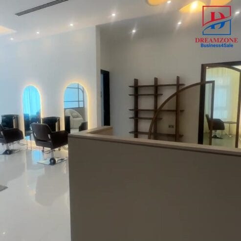 Business For sale New ladies salon in Sanad.