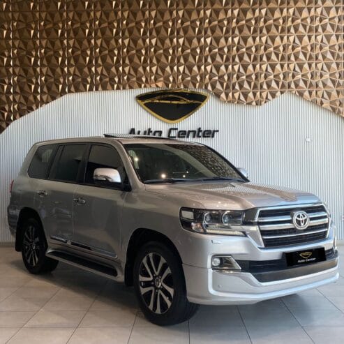 TOYOTA LAND CRUISER GXR GRAND TOURING V8 2019