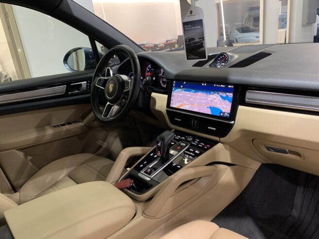 Porsche Cayenne S (59,000 Kms)