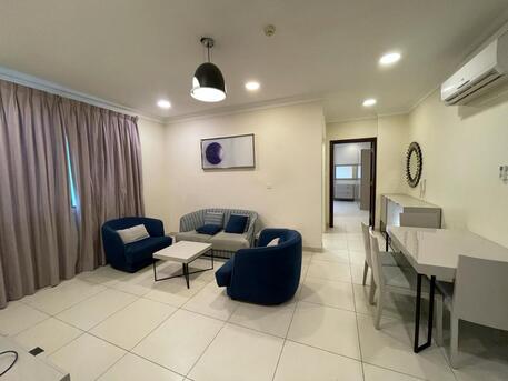 Spacious And Elegant Apartment In Adliya