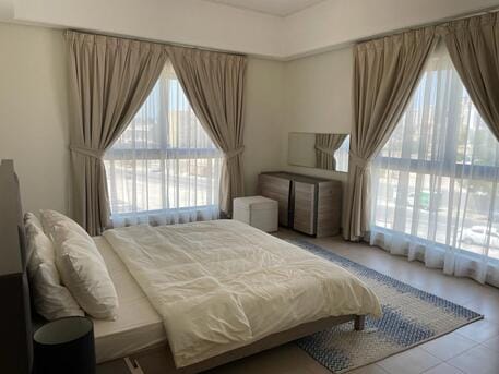 City View | Luxury Apartment With All Facilities In Um Al Hassam