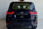 TOYOTA LAND CRUISER VX 2022