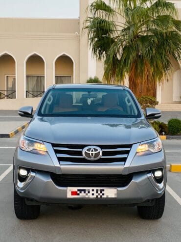 TOYOTA FORTUNER V4 2017