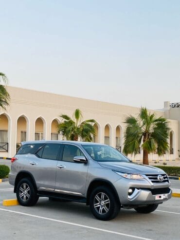 TOYOTA FORTUNER V4 2017