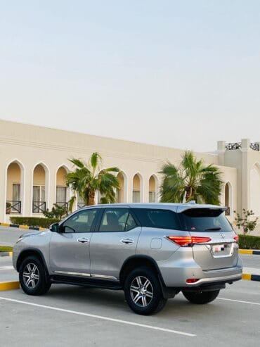 TOYOTA FORTUNER V4 2017