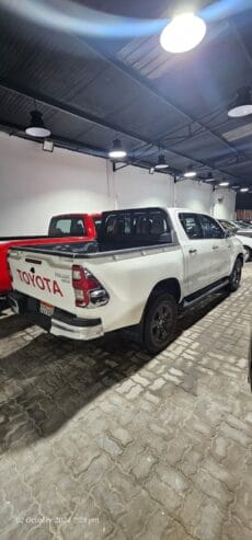 For Sale Toyota Hilux 2.7cc