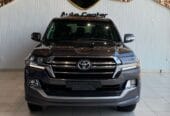 TOYOTA LAND CRUISER GXR GRAND TOURING V8 2020