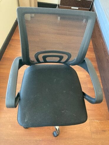 Study table and chair in good condition