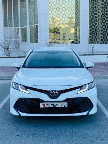 TOYOTA CAMRY LE 2019