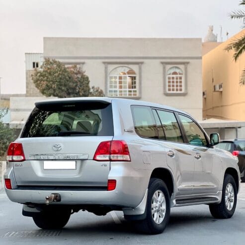 TOYOTA LAND CRUISER GXR 60th ANNIVERSARY 2011